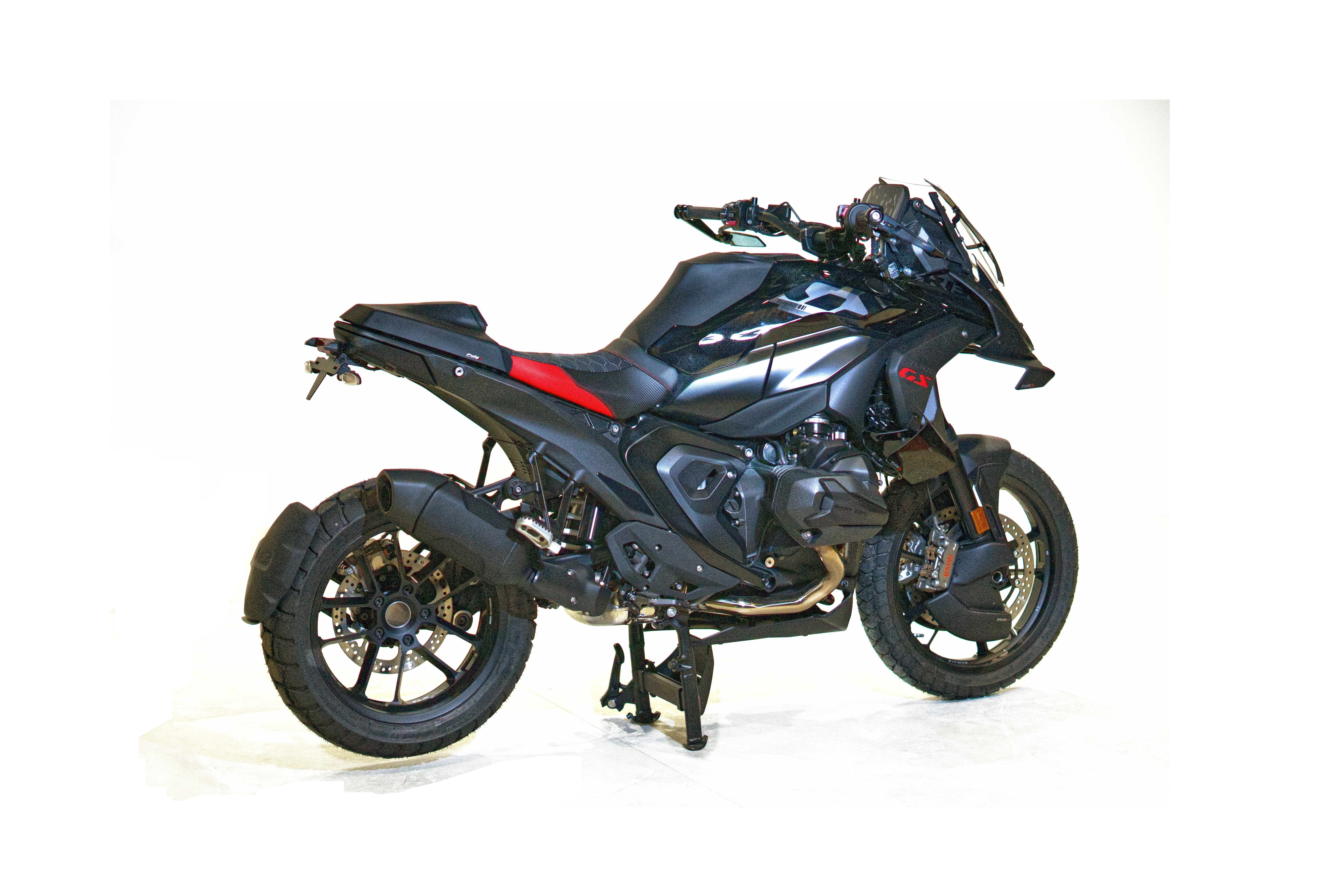 15. BMW R1300GS Pista 