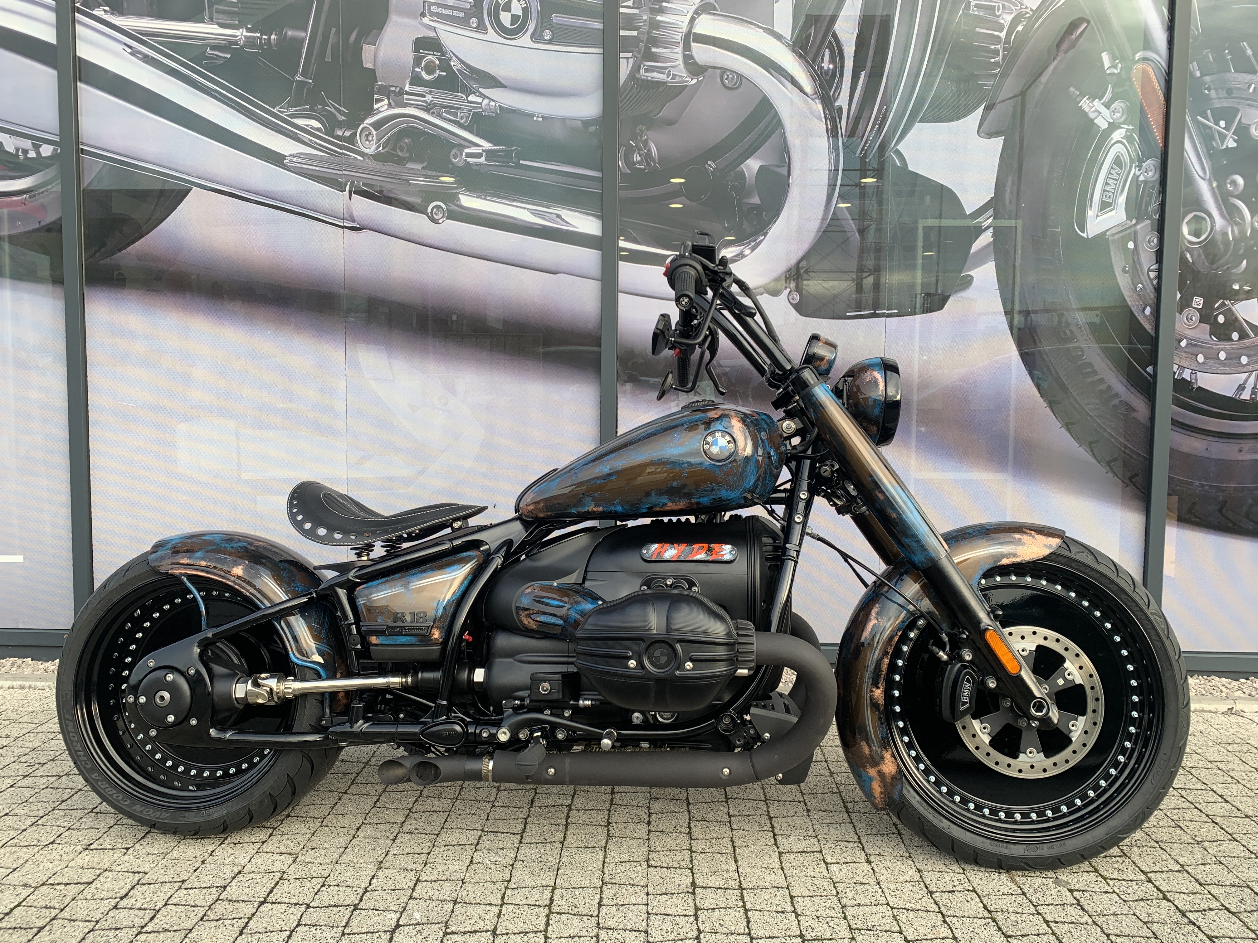 8. BMW R18 Jekyll &amp; Hyde 